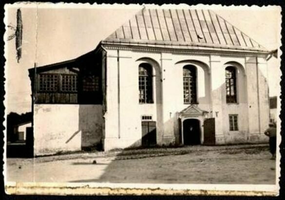 Įėjimas į Didžiąją sinagogą prieš karą 